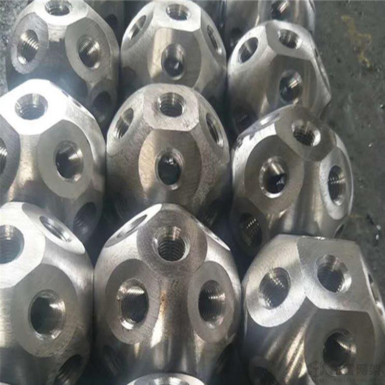 酒泉螺栓球网架加工安装方法